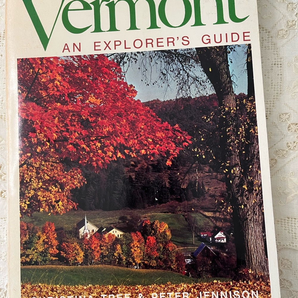5/$25
Vermont: An Explorer's Guide Book